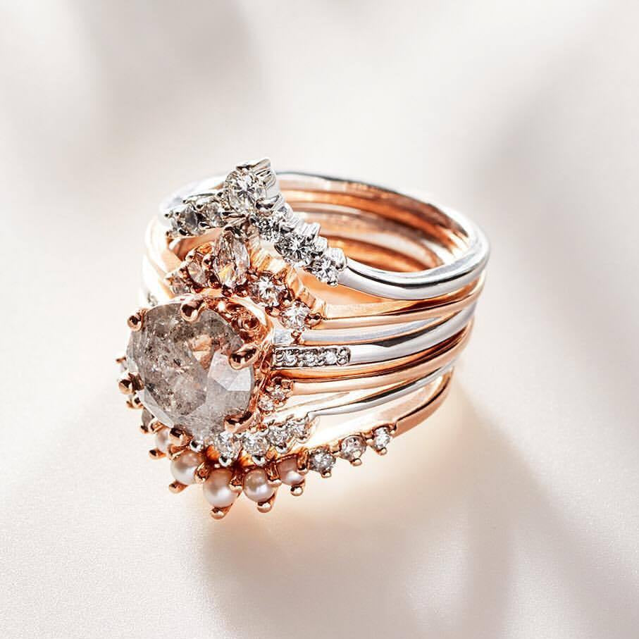 Hazeline Stacking of Rings