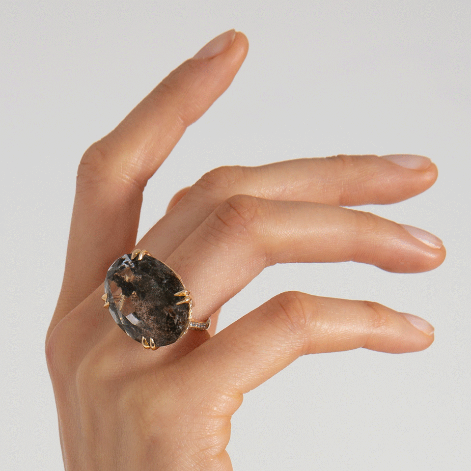 Terra Firma Oval Bea Ring - Yellow Gold, Quartz & White Diamonds