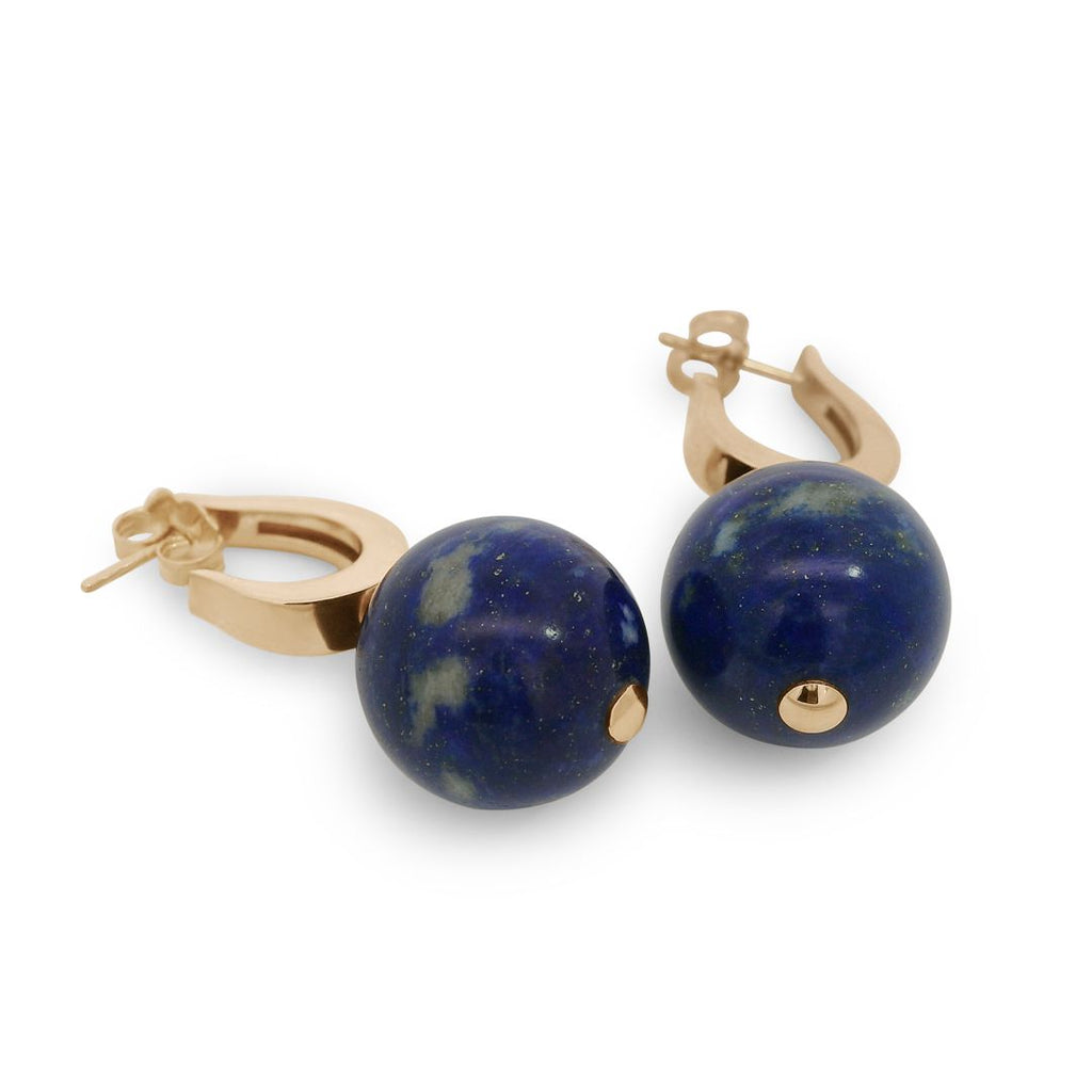 Yellow gold earrings featuring 14mm lapis beads on a white background