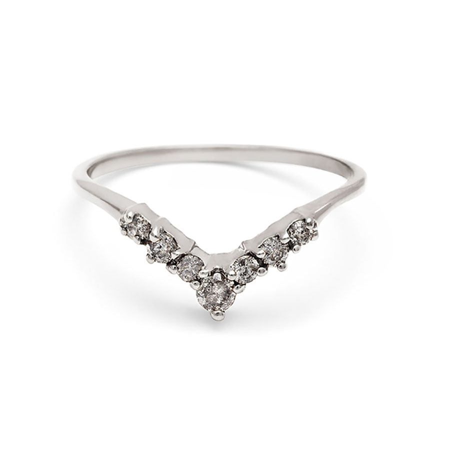 A band with grey diamonds in ascending size set in white gold., White Gold