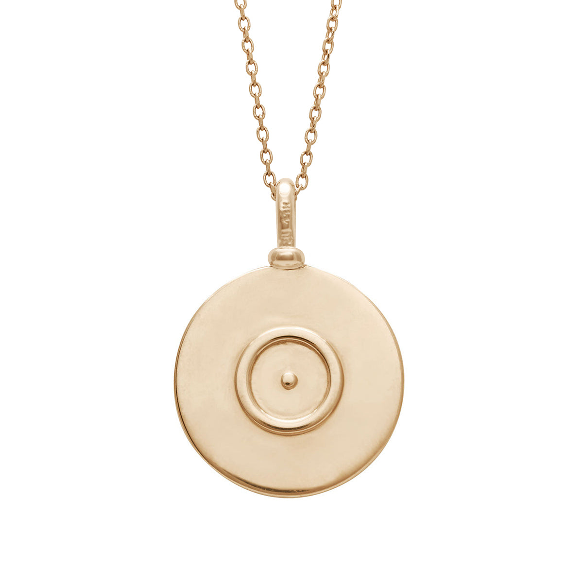 A 18mm charm with the Sun sign set in yellow gold on a yellow gold chain.