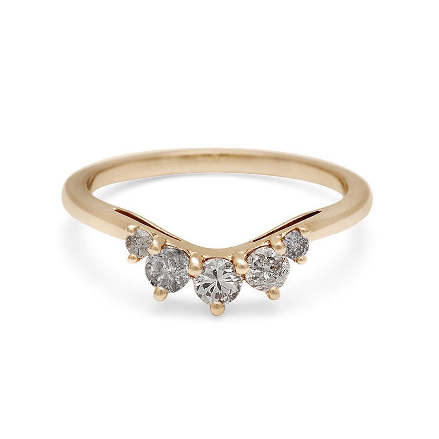 A curved 5 grey diamond band set in yellow gold., Yellow Gold