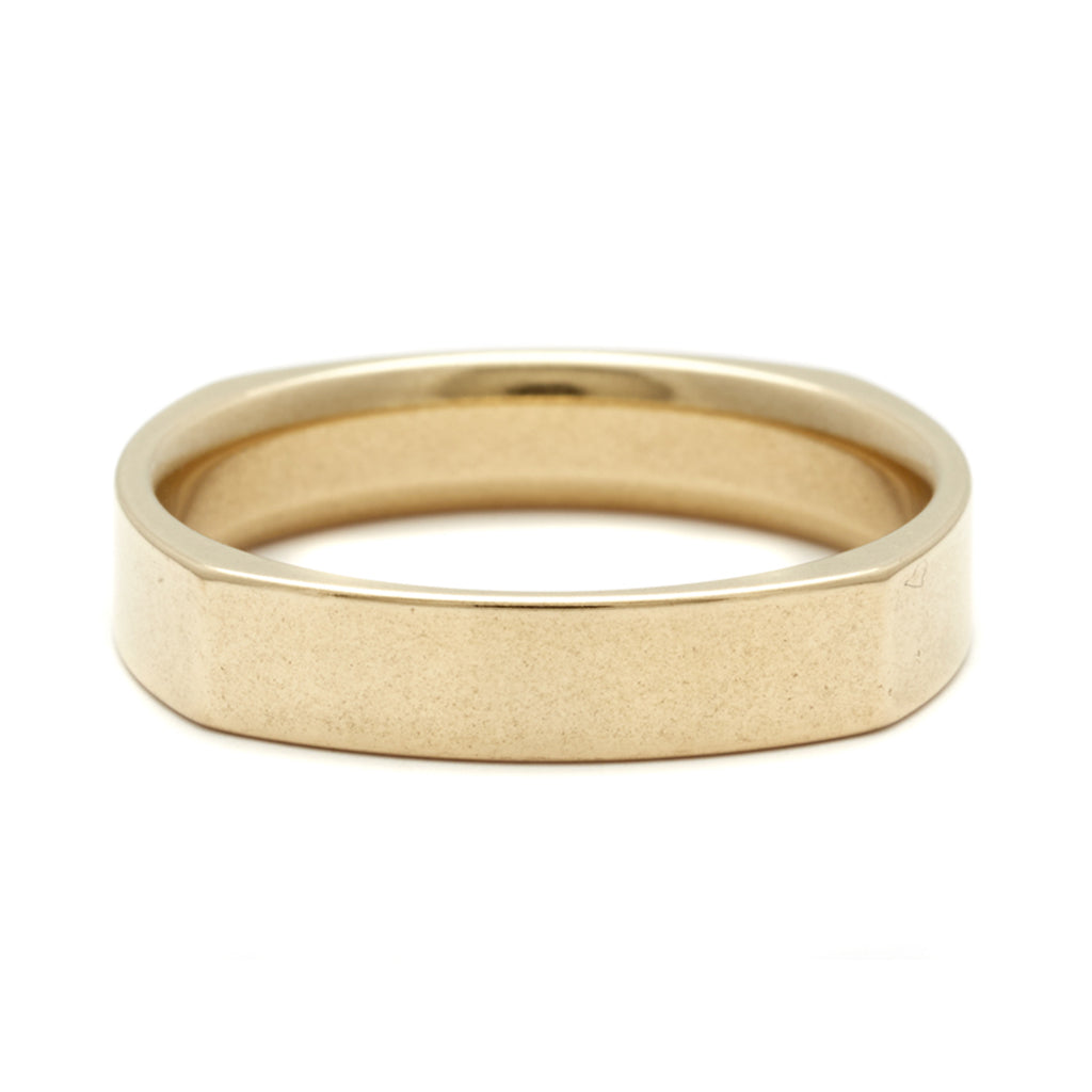 A soft square solid gold band set in yellow gold., Yellow Gold