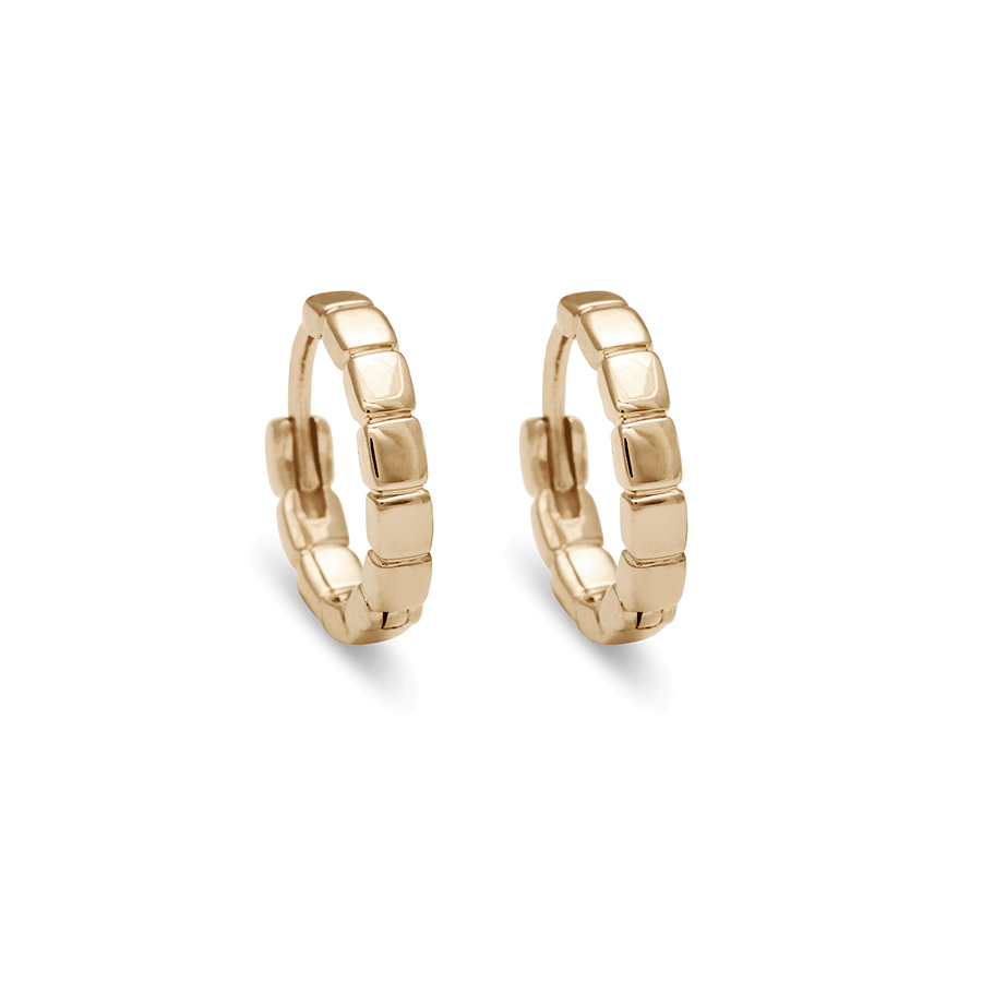 A solid gold pair of huggie hoops set in yellow gold., Yellow Gold