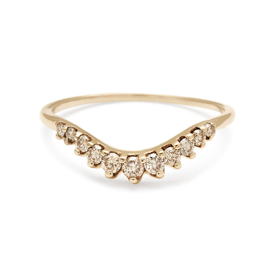 A curved 11 champagne diamond band set in yellow gold., Yellow Gold